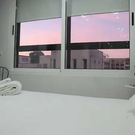 Central 2 Bedroom Cosy アパート